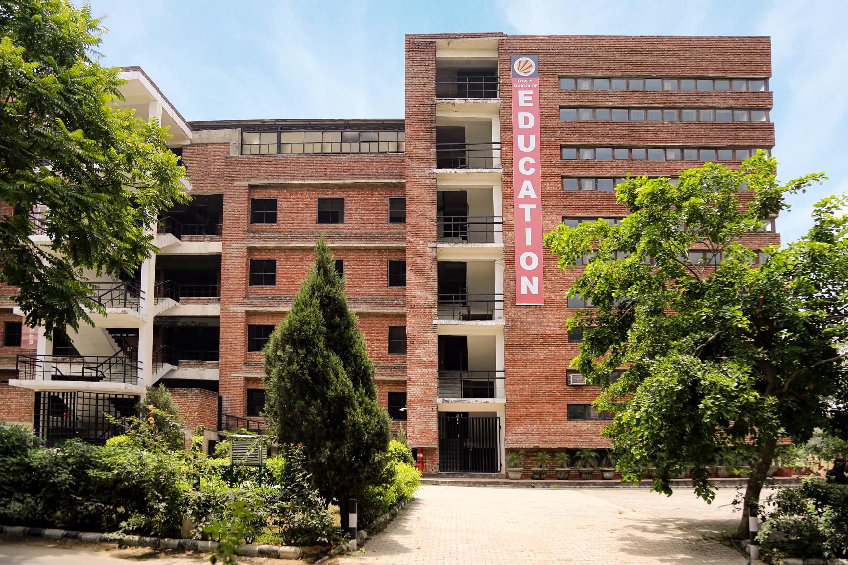 LPU LPU Campus photo 49